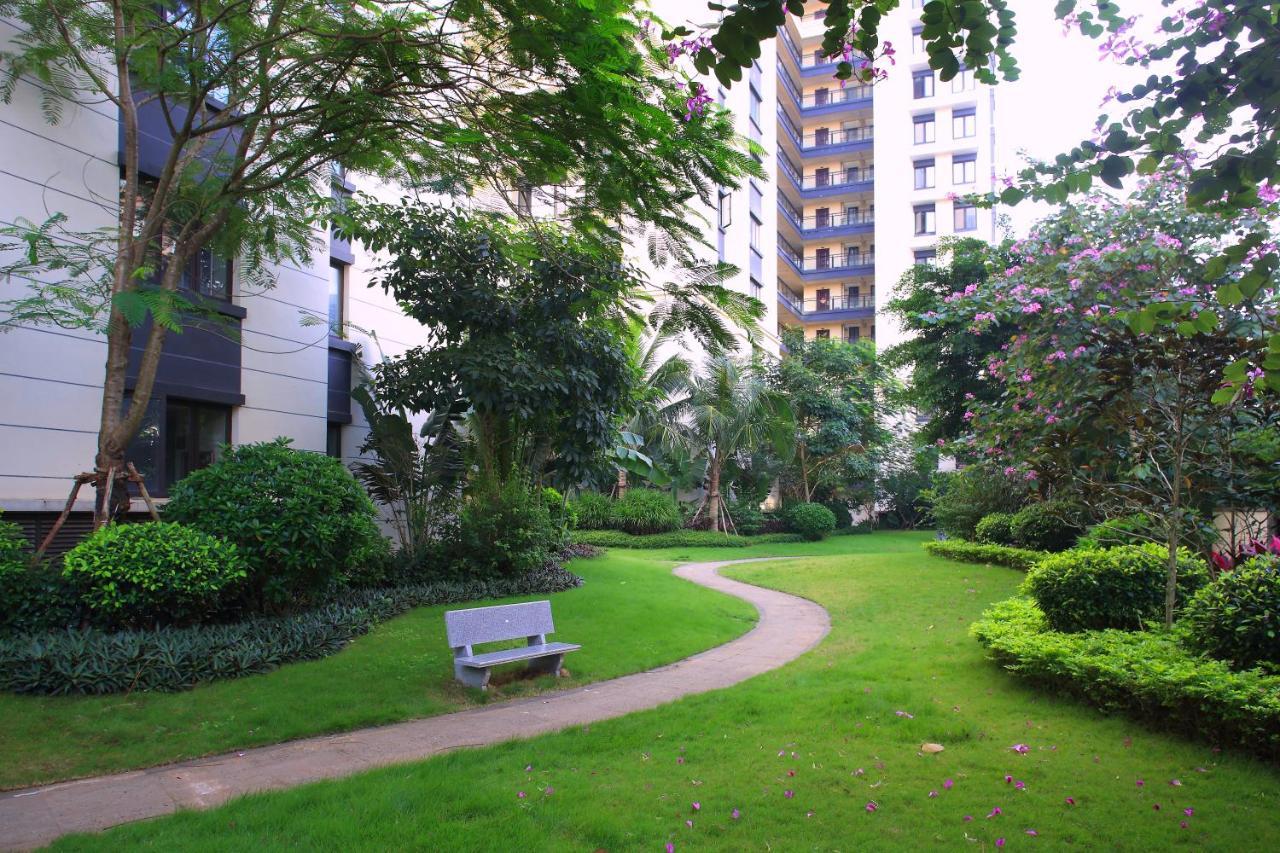 Green Collection Care Hotel Haikou  Dış mekan fotoğraf